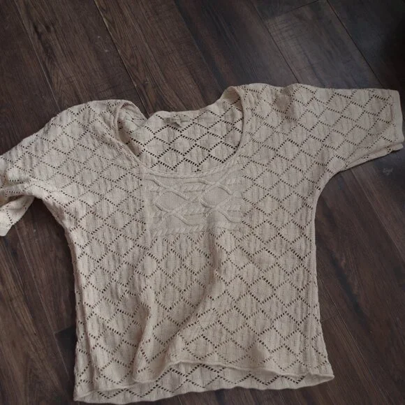 Ladies RW & CO Oatmeal Top - Picture 2 of 3